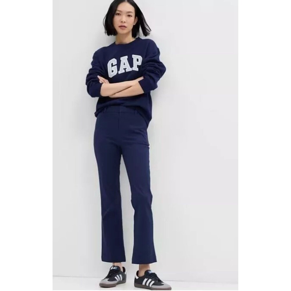 New Gap Mid-Rise Cotton Bi-Stretch Baby Boot Kick Fit Pants Size 8 Navy Blue NWT